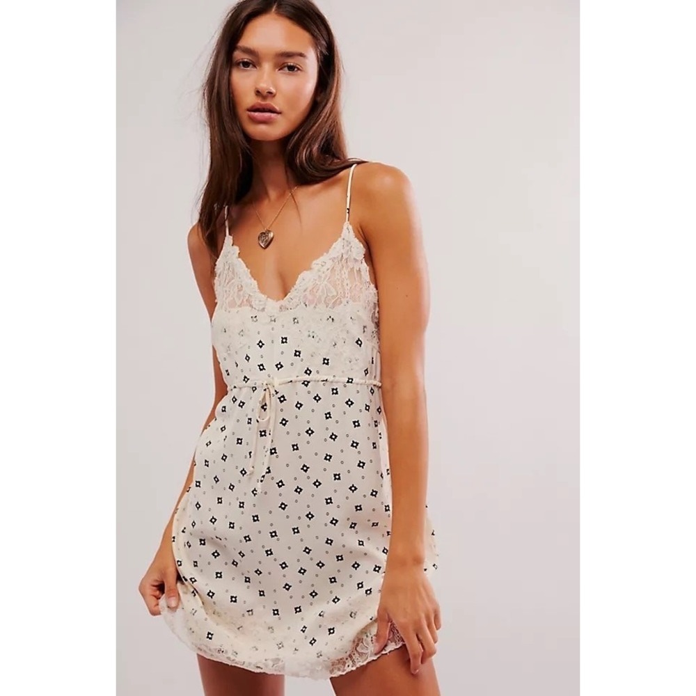 Free People Now or Never Slip Mini‎ Dress Ivory Size Extra Large NWT